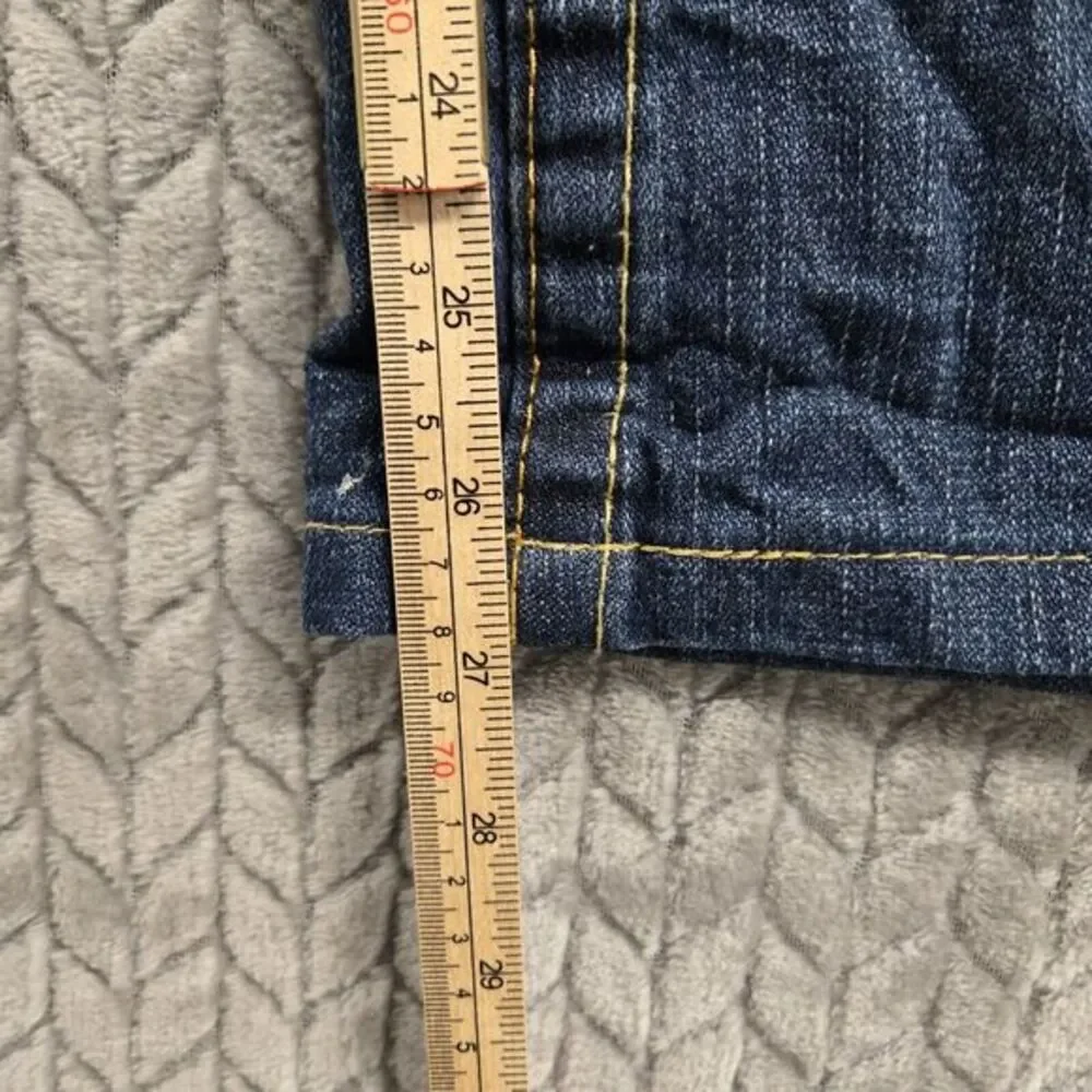 True Religion Jeans Mens Straight‎ Leg Size 40x27 Flap Pockets Billy USA